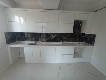 Güvenay - Çorum Ulukavak Mahallesi Fen Edebiyat fakültesi Yanı Sıfır 3+1 Kiralık Daire 