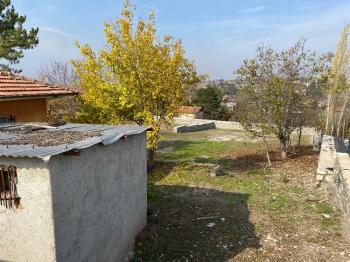 GÜVENAY - ÇORUM ÜÇTUTLAR AYARIK BAĞLARI 1273  m2 SATILIK VİLLA ARSASI