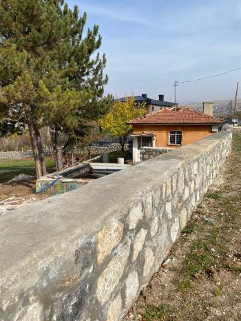 GÜVENAY - ÇORUM ÜÇTUTLAR AYARIK BAĞLARI 1273  m2 SATILIK VİLLA ARSASI