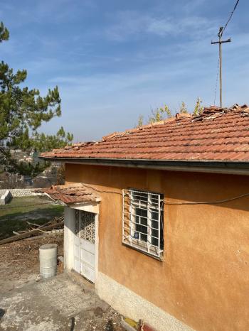 GÜVENAY - ÇORUM ÜÇTUTLAR AYARIK BAĞLARI 1273  m2 SATILIK VİLLA ARSASI