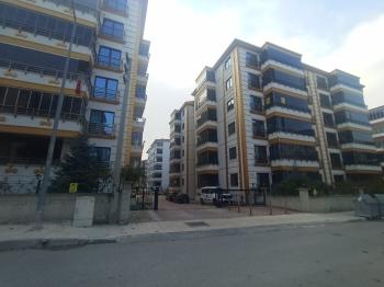 Güvenay - Çorum Buhara 5. Caddesi Arkası Altın park Sitesi 4+1 Kiralık Daire 