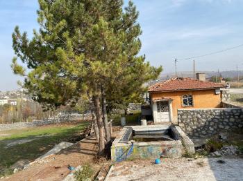 GÜVENAY - ÇORUM ÜÇTUTLAR AYARIK BAĞLARI 1290 m2 SATILIK VİLLA ARSASI