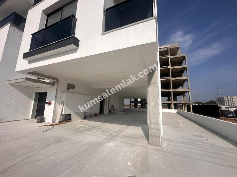 MAĞUSA MERKEZDE YENİ SIFIR SATILIK DAİRE