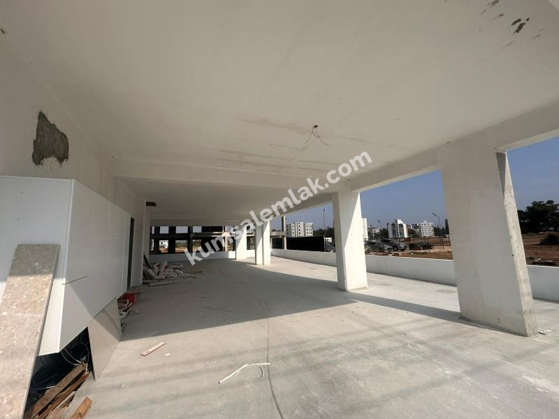 MAĞUSA MERKEZDE YENİ SIFIR SATILIK DAİRE