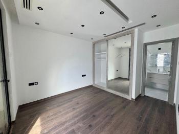 Kıbrıs Girne Ozanköy de Deniz Manzaralı  Luks 4+1 Villalar