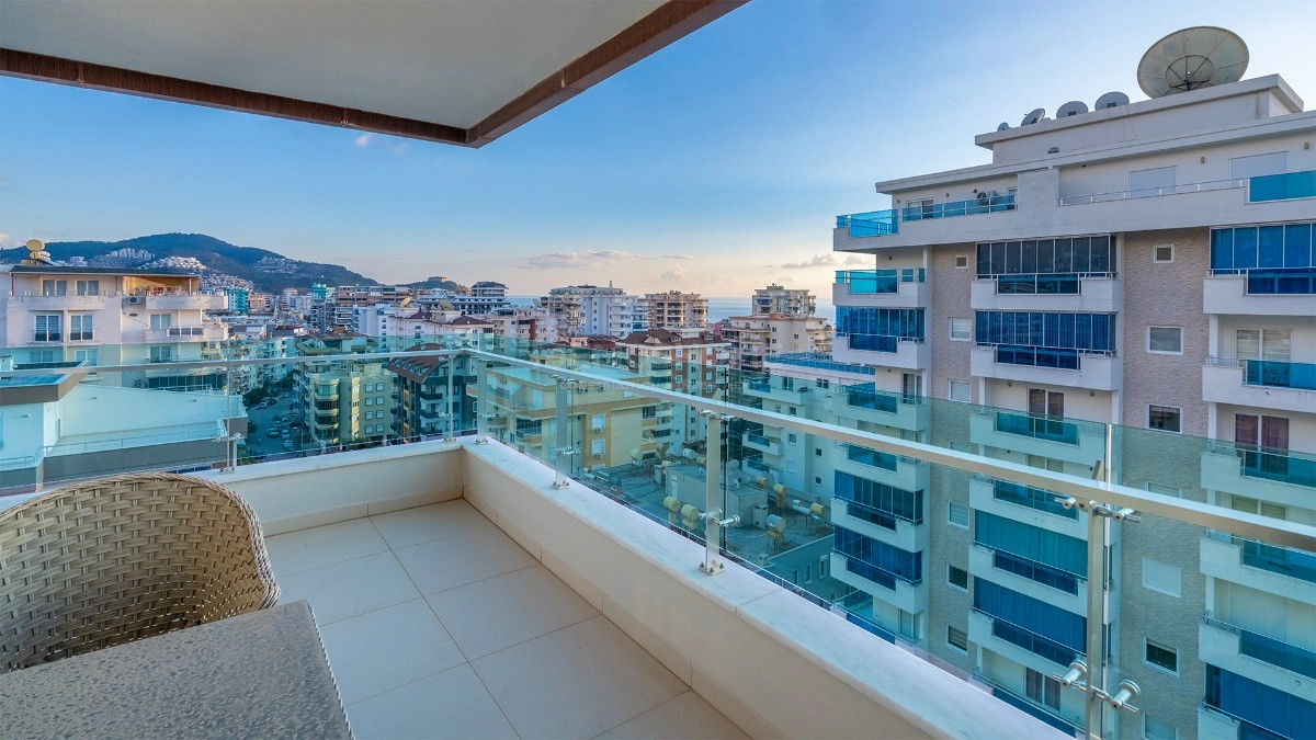 Mahmutlar’da Deniz Manzaralı Dubleks