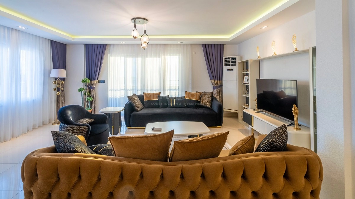 Mahmutlar’da Deniz Manzaralı Dubleks