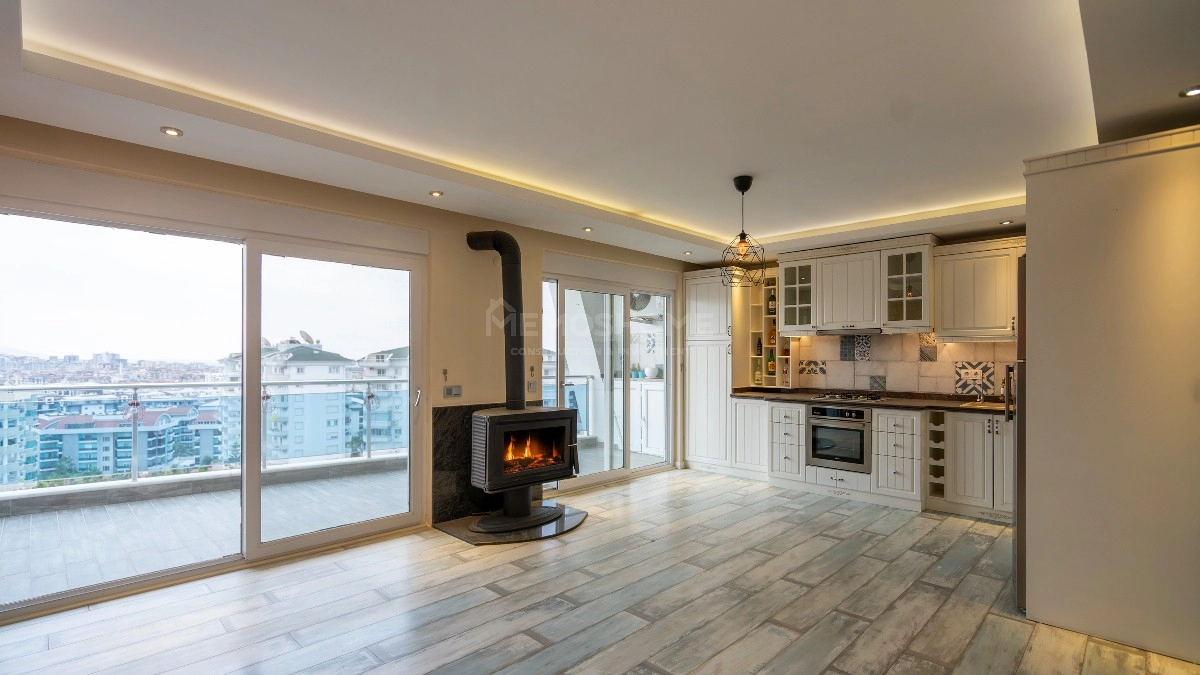 Crystal Garden Cikcilli