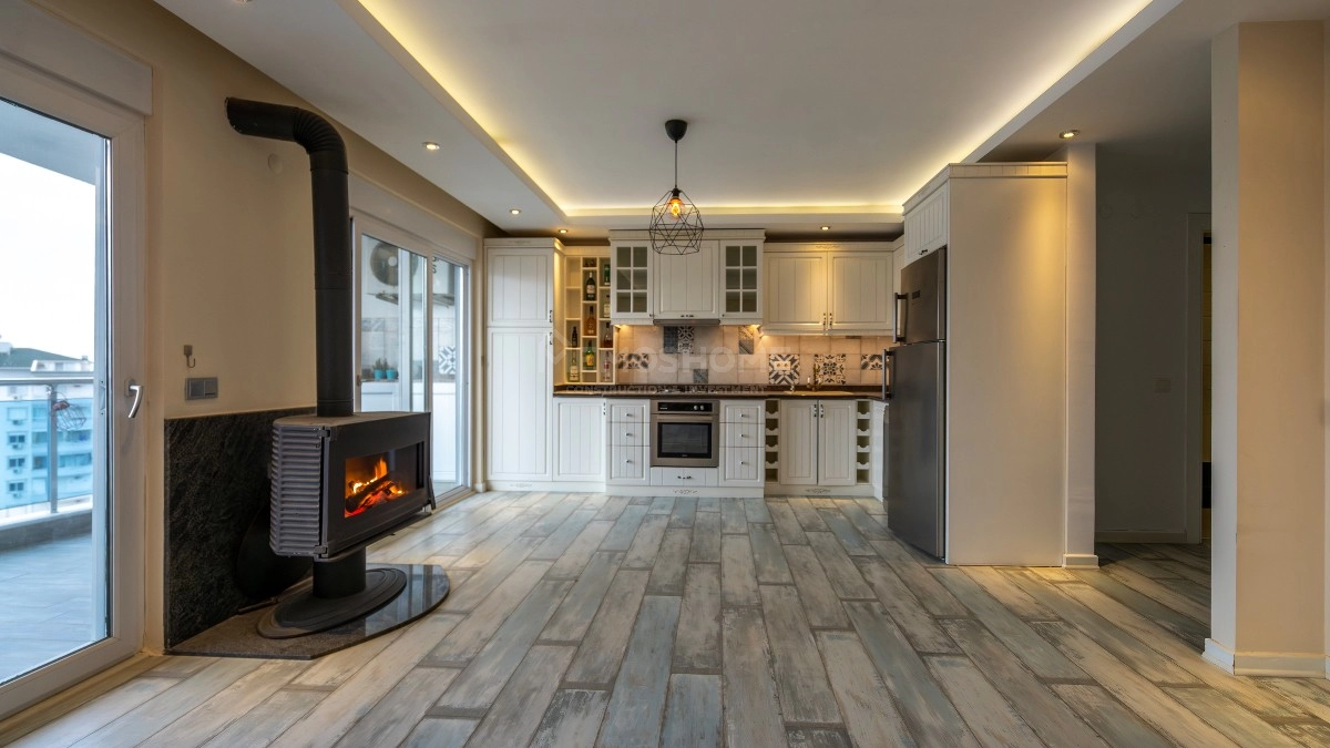 Crystal Garden Cikcilli