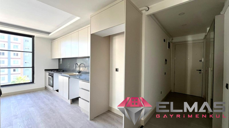 Elmas’tan 50.Yıl’da Yatay Mimari Lüks Concept Sıfır 2+1