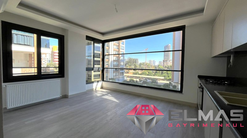 Elmas’tan 50.Yıl’da Yatay Mimari Lüks Concept Sıfır 2+1