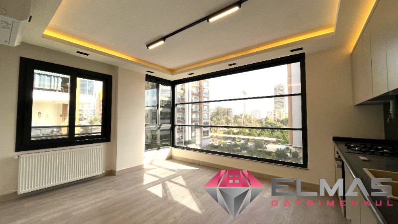 Elmas’tan 50.Yıl’da Yatay Mimari Lüks Concept Sıfır 2+1