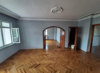 3+1 geniş M2 yeşillikler icinde balkonlu daire