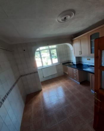 3+1 geniş M2 yeşillikler icinde balkonlu daire