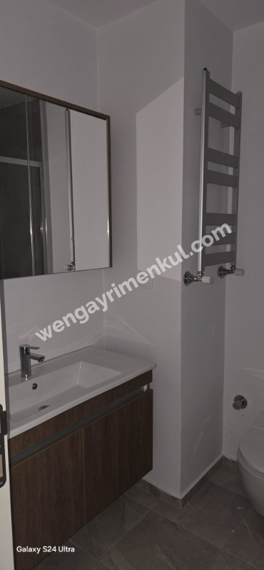 LAMER DRAGOS'TA TAŞINMAYA HAZIR 1+0 KİRALIK STÜDYO DAİRE