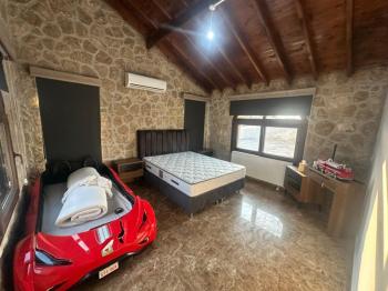 GÖNYELİ AŞIKLAR TEPESİNDE TEK MÜSTAKİL TAŞ EV