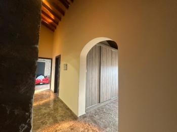 GÖNYELİ AŞIKLAR TEPESİNDE TEK MÜSTAKİL 4+1 TAŞ EV