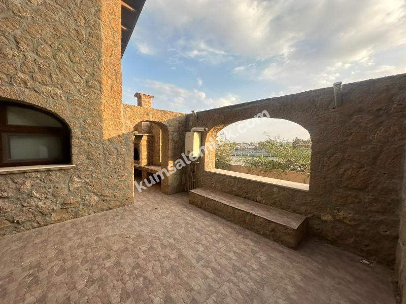 GÖNYELİ AŞIKLAR TEPESİNDE TEK MÜSTAKİL TAŞ EV