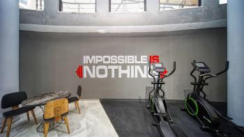 KKTC Girne Merkezde Site İçerisinde Özel Teras Yüzme Havuzlu Kiralık 4+1 Tripleks Penthouse