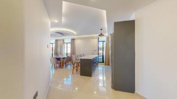 KKTC Girne Merkezde Site İçerisinde Özel Teras Yüzme Havuzlu Kiralık 4+1 Tripleks Penthouse