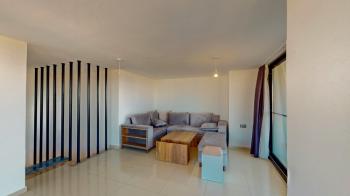 KKTC Girne Merkezde Site İçerisinde Özel Teras Yüzme Havuzlu Kiralık 4+1 Tripleks Penthouse