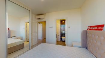 KKTC Girne Merkezde Site İçerisinde Özel Teras Yüzme Havuzlu Kiralık 4+1 Tripleks Penthouse