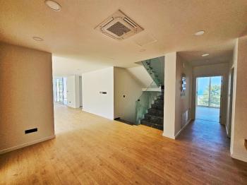 Kıbrıs Girne Karmi Bölgesinde Ful Deniz Manzaralı Ultra Lüks 5+1 Satılık Villalar