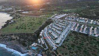 Kıbrıs Girne Esentepe Bölgesinde Panoramik Manzaralı Satılık 3+1 Lüx Villa