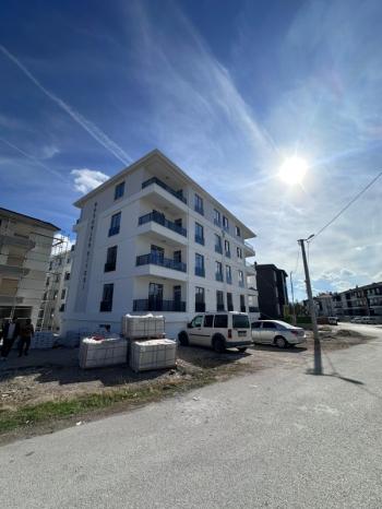 AFYON ÜÇOK EMLAKTAN MAREŞAL F ÇAKMAK MAH SATILIK 3+1 SIFIR ARAKAT DAİRE