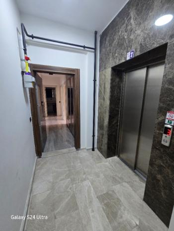 KUŞADASINDA DOGALĞAZLI HAVUZLU SATILIK 2+1DAİRE