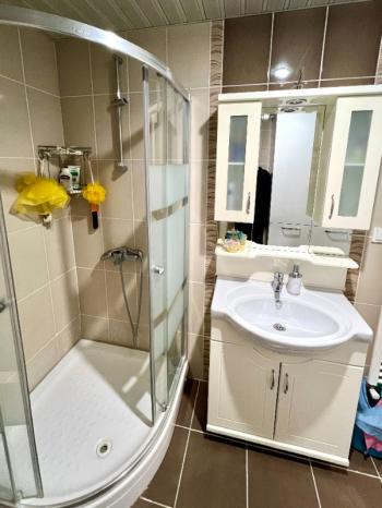 KAYAŞEHİR 9. BÖLGE TOKİ KONUTLARINDA TADİLATLI GENİŞ 2+1 KAÇIRILMAYACAK DAİRE