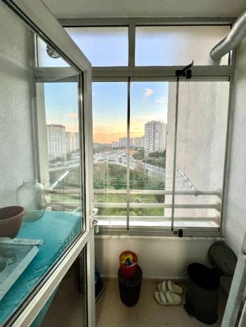 KAYAŞEHİR 9. BÖLGE TOKİ KONUTLARINDA TADİLATLI GENİŞ 2+1 KAÇIRILMAYACAK DAİRE