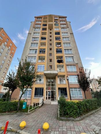 KAYAŞEHİR 9. BÖLGE TOKİ KONUTLARINDA TADİLATLI GENİŞ 2+1 KAÇIRILMAYACAK DAİRE