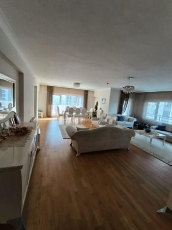 Sinpaş Güneypark 1 Satılık Balkonlu 5+1 Daire (KDV avantajlı)