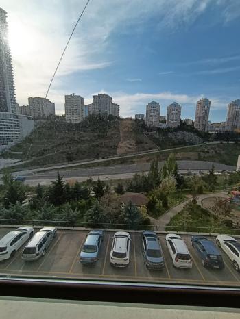 Güvenlikli Sitede Kiralık 4+1 Daire