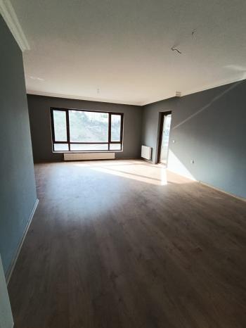 Güvenlikli Sitede Kiralık 4+1 Daire