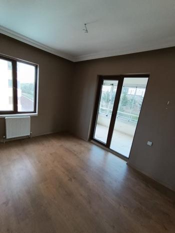 Güvenlikli Sitede Kiralık 4+1 Daire