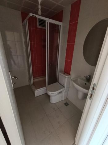 Güvenlikli Sitede Kiralık 4+1 Daire