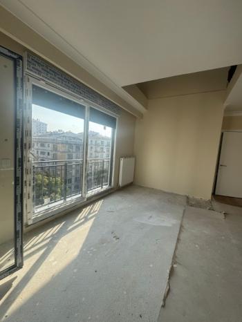 Erenköy Taş Mektep’te Satılık Lüks Dubleks Prestijli Lokasyon • Modern Mimari • Konforlu Yaşam