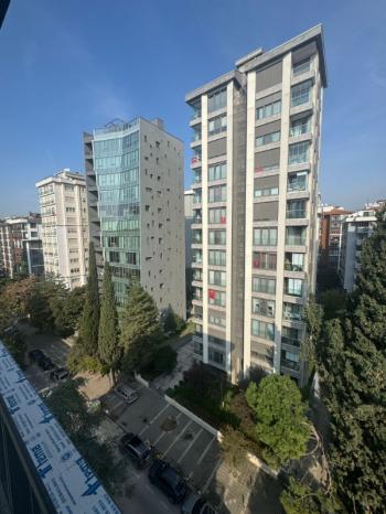 Erenköy Taş Mektep’te Satılık Lüks Dubleks Prestijli Lokasyon • Modern Mimari • Konforlu Yaşam