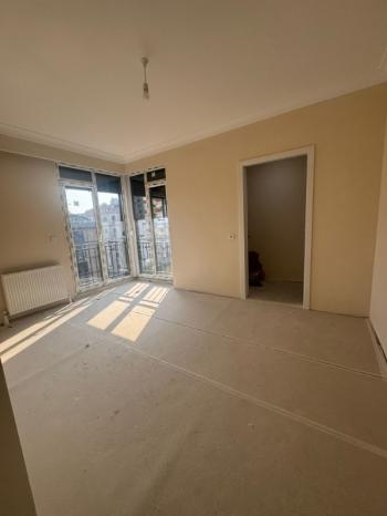 Erenköy Taş Mektep’te Satılık Lüks Dubleks Prestijli Lokasyon • Modern Mimari • Konforlu Yaşam