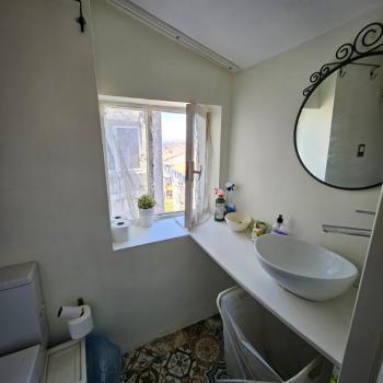 TEVFİK TURA APT 1+0 50 m2 EŞYALI KİRALIK ÇATI KATI DAİRE