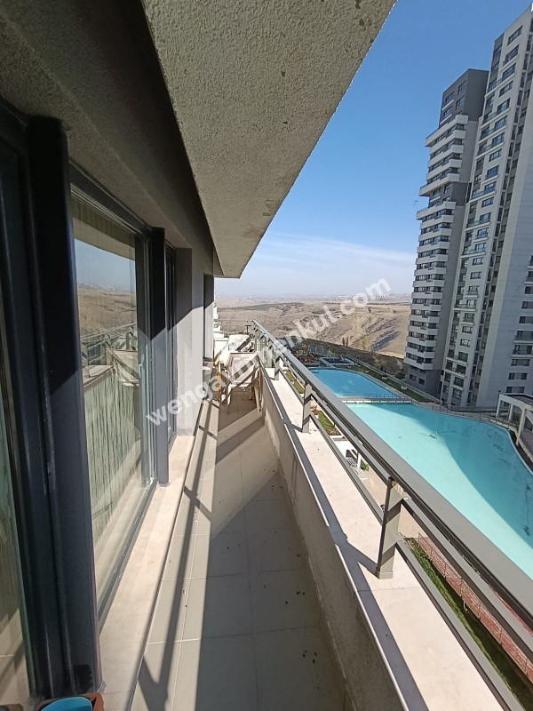 Sinpaş Güneypark 1 Satılık Balkonlu 5+1 Daire (KDV avantajlı)