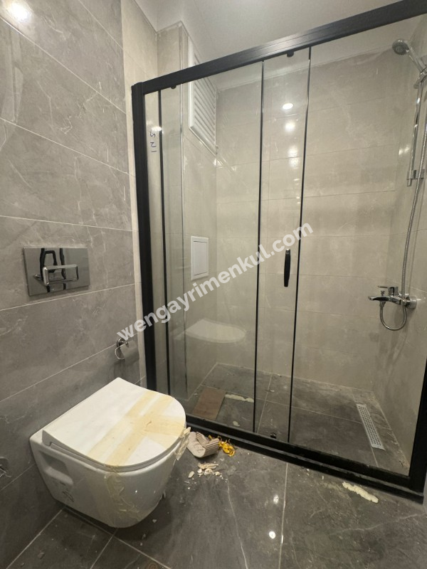 Erenköy Taş Mektep’te Satılık Lüks Dubleks Prestijli Lokasyon • Modern Mimari • Konforlu Yaşam