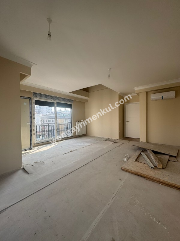 Erenköy Taş Mektep’te Satılık Lüks Dubleks Prestijli Lokasyon • Modern Mimari • Konforlu Yaşam