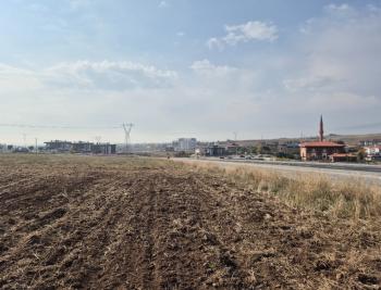 GÜVENAY - ÇORUM SİLMKENT VEFA SİTESİ CİVARI SATILIK VİLLA ARSASI