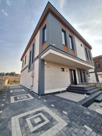 GÜVENAY - ÇORUM BUHARA SİLMKENT MEVKİİ SATILIK 5+1 LÜKS VİLLA