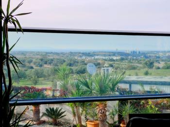 Didim'de Satılık Kapalı Otoparklı Müstakil Villa - 620m2 Arsa