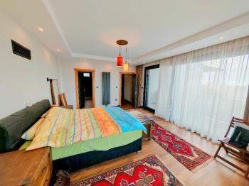 Didim'de Satılık Kapalı Otoparklı Müstakil Villa - 620m2 Arsa