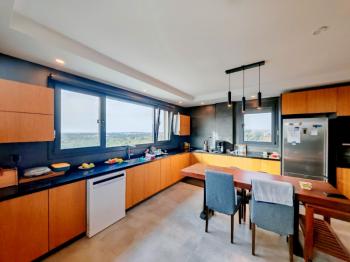 Didim'de Satılık Kapalı Otoparklı Müstakil Villa - 620m2 Arsa